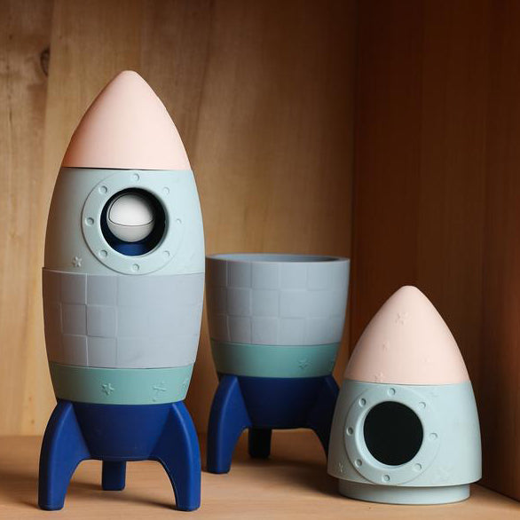 Food Grade Silicone Rocket, Astronaut Pretend Play. Safe for even infant and baby