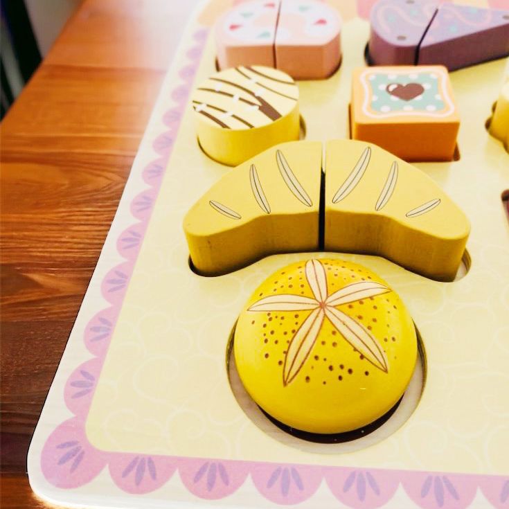 Kabi Wooden Bake Food Cutting Tray Pretend Play Set. Wooden Kitchen Food Toy.