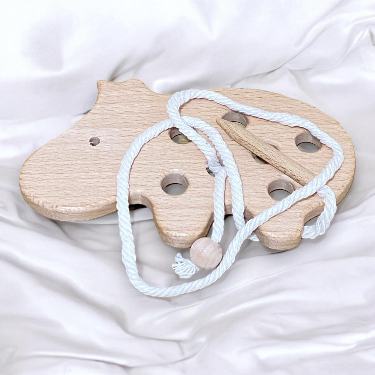 Wooden threading animal toy Fine Motor Skill Development Toy